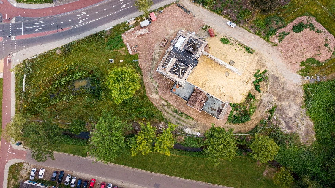 Luchtfoto verbouwing Vereenigingsgebouw